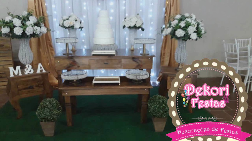 Casamento rustico com dourado