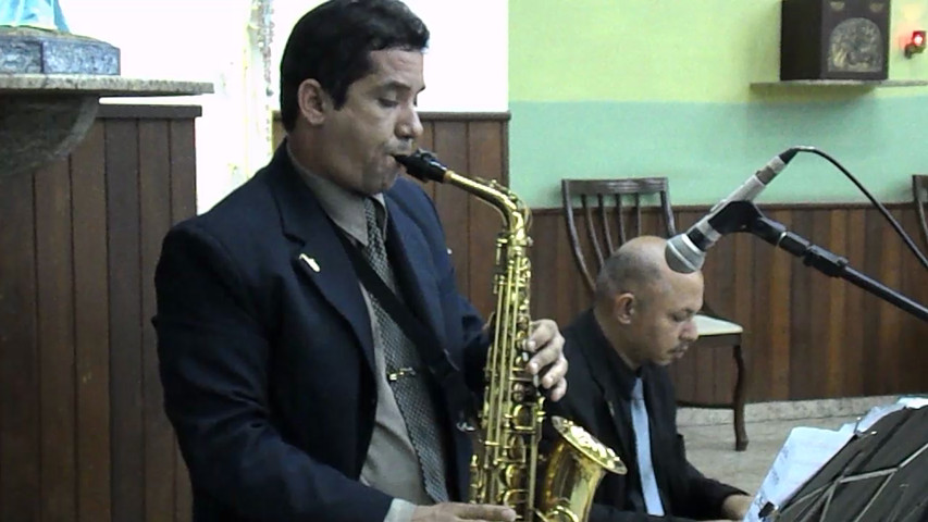 Saxofonista Sandro Lopes