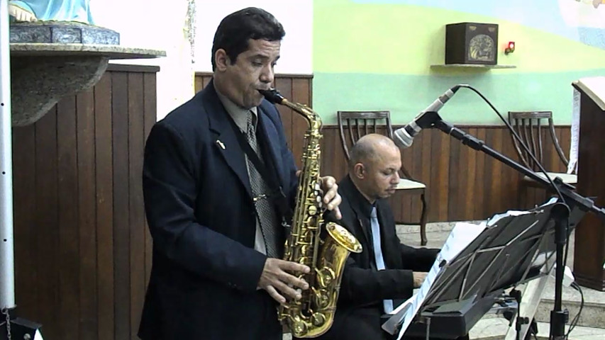 Saxofonista Sandro Lopes