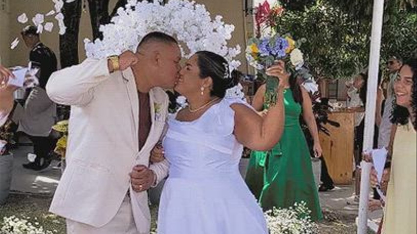 Casamento lindo de Rosa e Fábio 