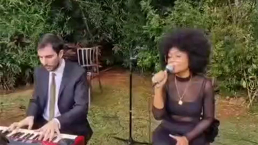 Fico Assim Sem Você