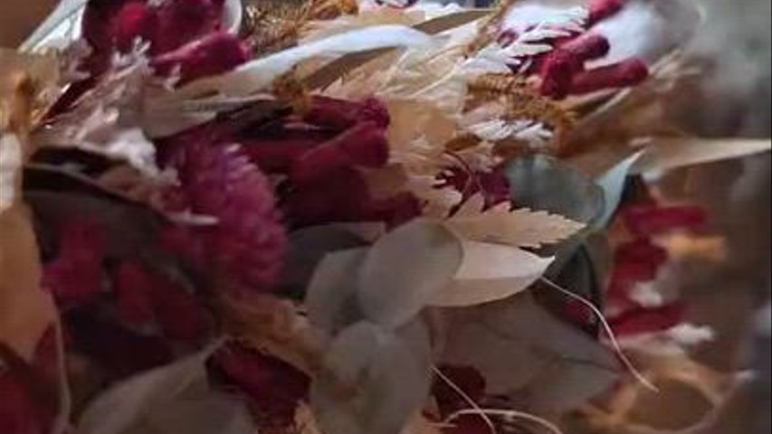 Alessandra Napoleão - Designer Floral