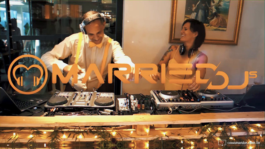 Married Djs - Casamento durante o dia