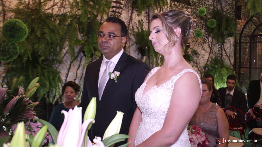 Abertura de um Casamento no Dia das Crianças