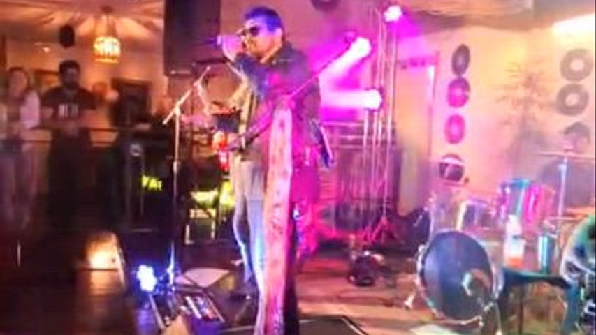 SIMPLE THE BEST - FOOT LOOSE - KARMA CHAMELEON - BEAT IT