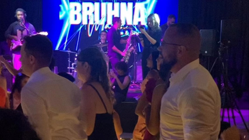 Festa com sucesso é pista cheia até o final do evento! 