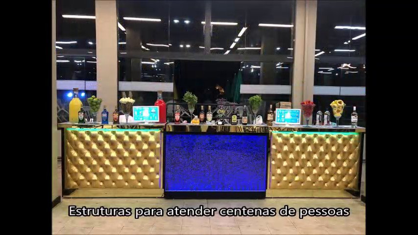 Módulo de bar dourado com bolha