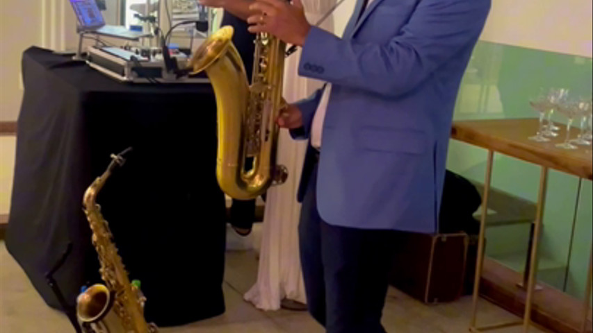 Sax Lounge