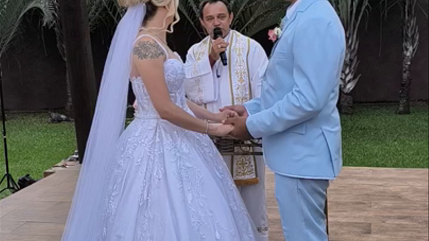 Padre José Ricardo - Celebrante