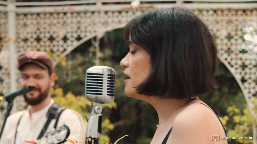 No Fundo do Coração" – Sandy & Junior | Cover by Stella Ferreira, Singer | Música Ao Vivo