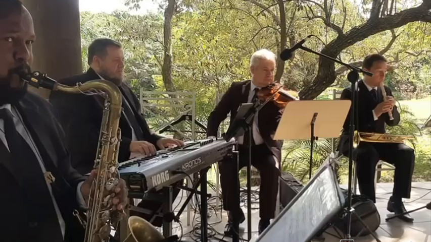 Novo Tom Assessoria Musical