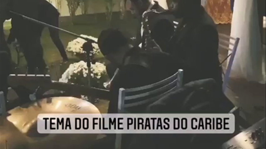 Tema do Filme Piratas do Caribe!