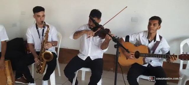 Banda acústica 