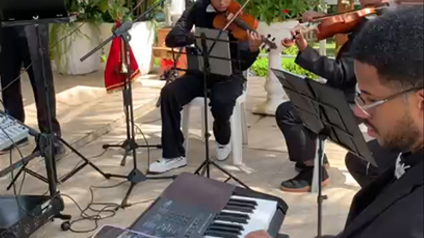 Maestro Mika e Orquestra