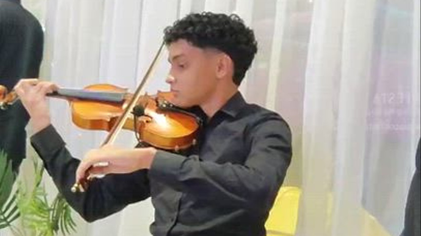 Maestro Mika e Orquestra