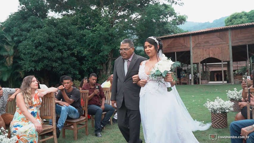 Casamento lindo feito no campo