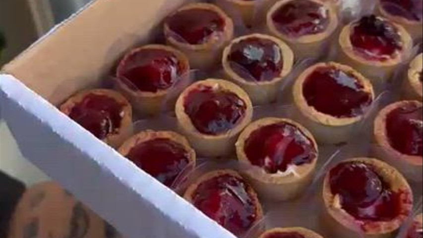 Tartelettes e meia lua de damasco 