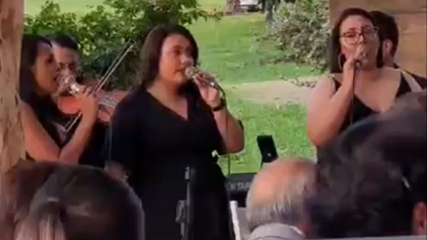 Trio de Cantoras 