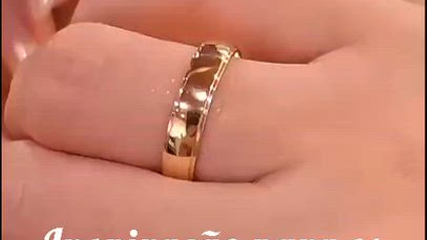 PAR DE ALIANÇAS DE OURO 18k 750