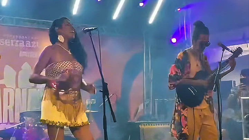 Iris e Santiago Duo