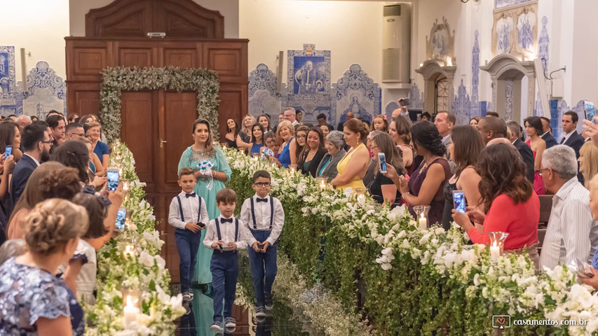 Tudo sobre daminhas, pajens e floristas  O Guia Completo