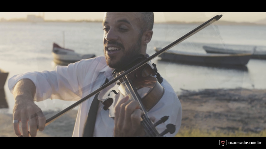 Violino Solo ao por do sol 