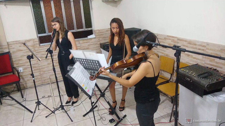 Música Católica para Casamentos Cerimônias em Juiz de Fora - Entrada dos Padrinhos Amigos pela Fé Luciane Borges Equipe