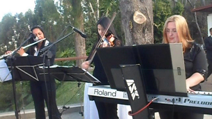 Piano flauta e violino em Bella Vista Resort Equipe Luciane Borges Musicos 