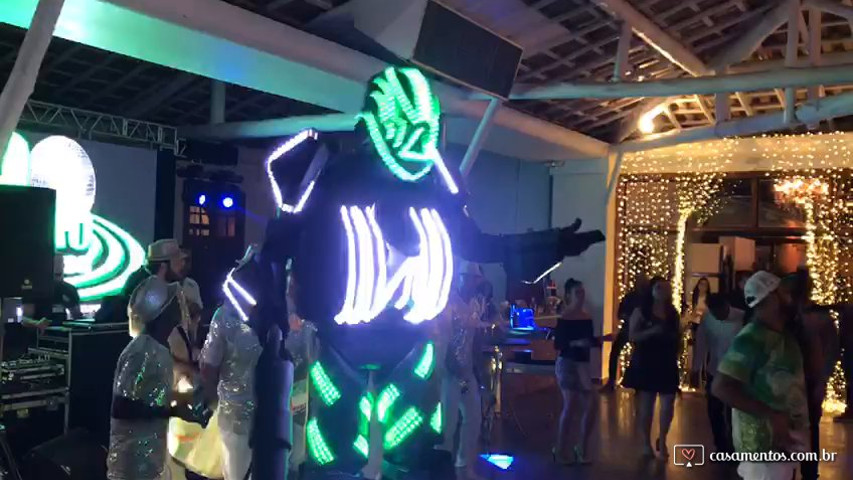 Roboone – Robozão de Led