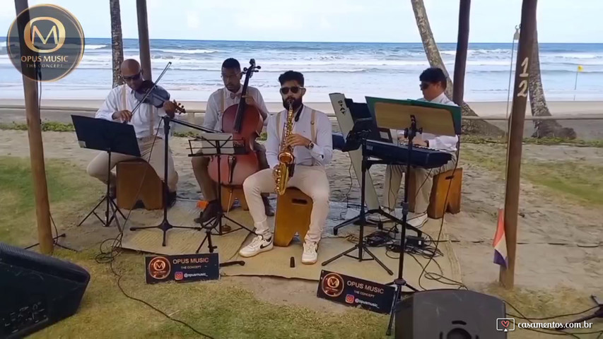 Trecho da icônica Flor de Lis de Djavan.
