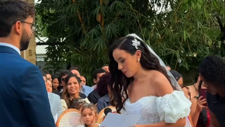 Cas. Mariana e David