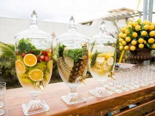 Águas aromatizadas para dar mais beleza ao dia C