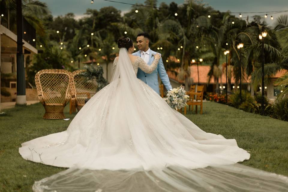 O casamento de Emilly e Vinícius