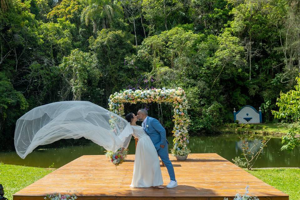 O casamento de Julia e Renato