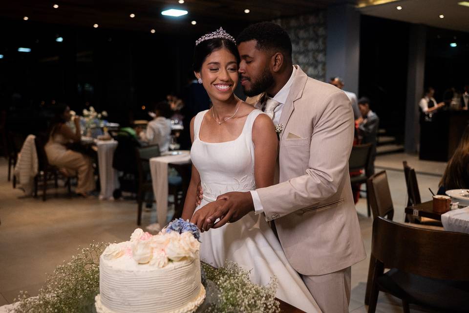 O casamento de Esther e Carlos