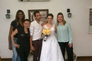 Dame de Lis Salon - 4