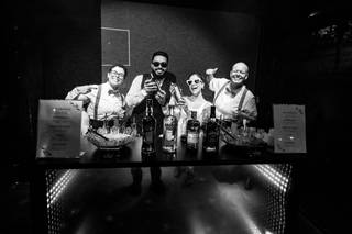 Jhows Bartenders - 7
