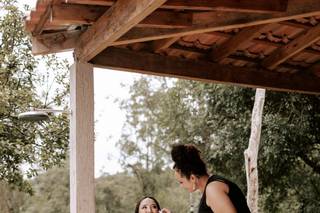 Camila Reis - Makeup & Hair Artist - 21