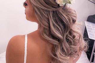 Tatiane Ribeiro Maquiagem e Penteado - 11