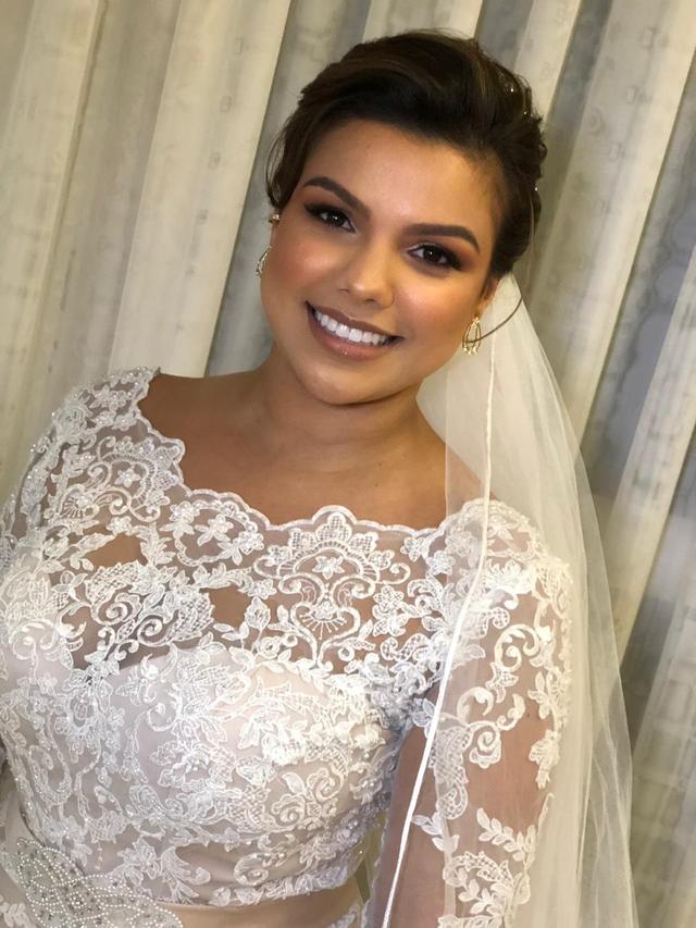 Dani Santos Makeup - 3