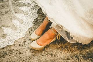 Apple Shoes - 4