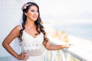 Gabriela Flores - 18