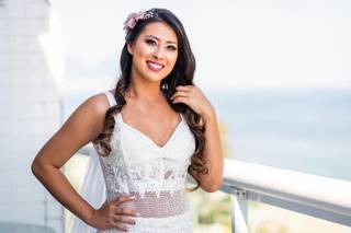 Gabriela Flores - 19