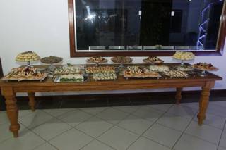 Mesa Farta Buffet - 1