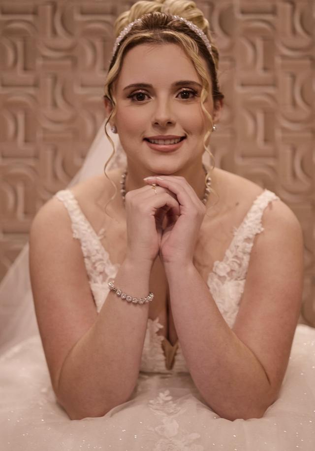 Erika Turco Penteados - 1