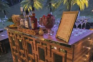 Pineapple's Bar - 12