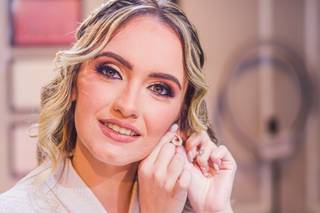 Ariane Motta Makeup - 4