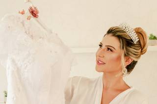 Lorraine Castello Branco Beauty Artist - 14