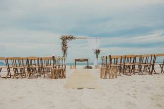 Angelitta Moyra - 18