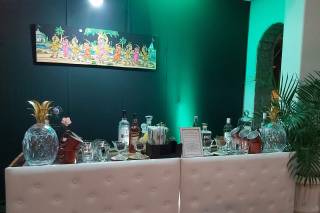 Los Guapo's Luxurys Bar - 7